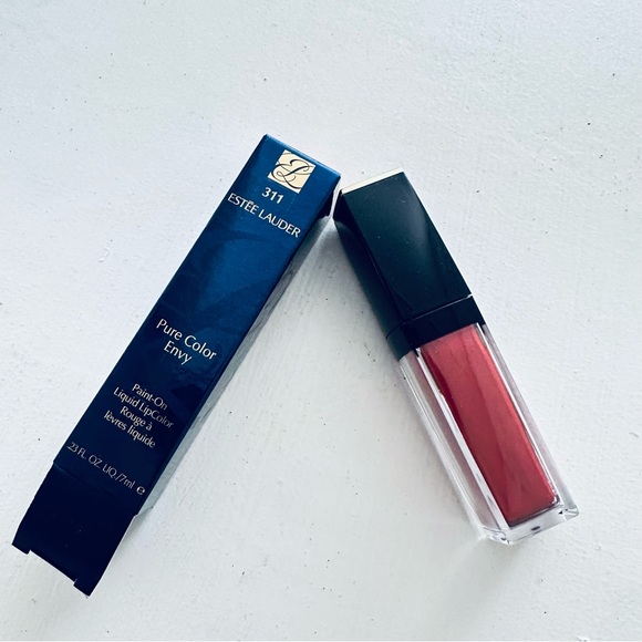 1 Estee Lauder Pure  Envy Paint-On Liquid LipColor 311 Metallic - Picture 1 of 4